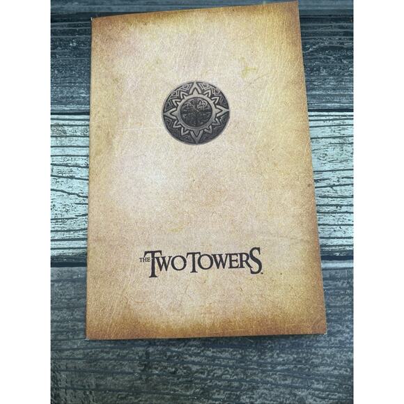Lord of the Rings The Two Towers Special Extended 4 Disc DVD Edition. Used {122} - Picture 10 of 13